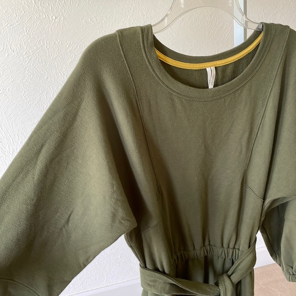 Anthropologie Thalia dolman sleeve green fleece midi dress - Picture 2 of 12